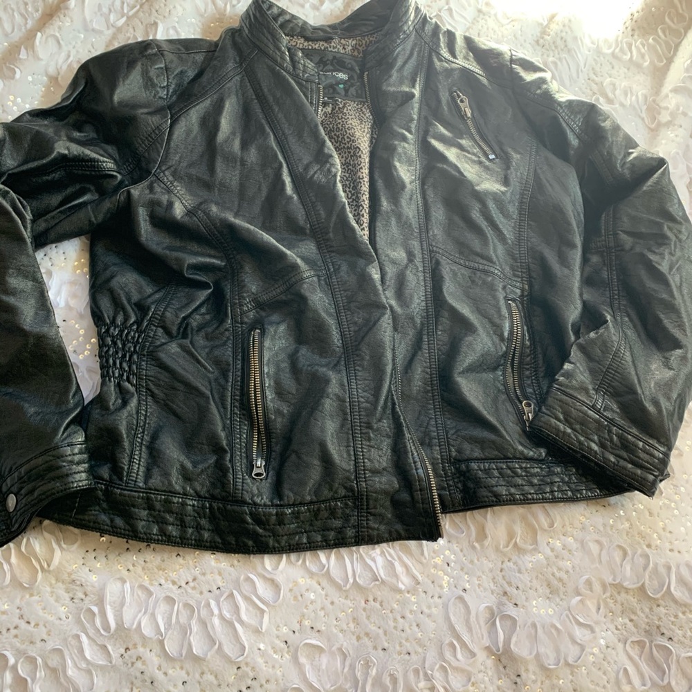 Maurice’s size 2 jacket